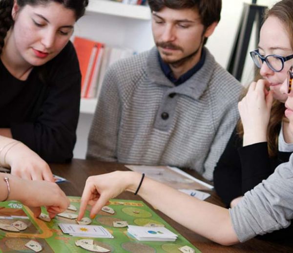 On a testé Supermaculture, le jeu de société pour apprendre à cultiver en permaculture