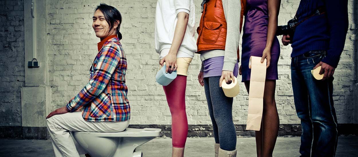 pourquoi n'y-a-t-il pas de verrous aux toilettes en Angleterre ?