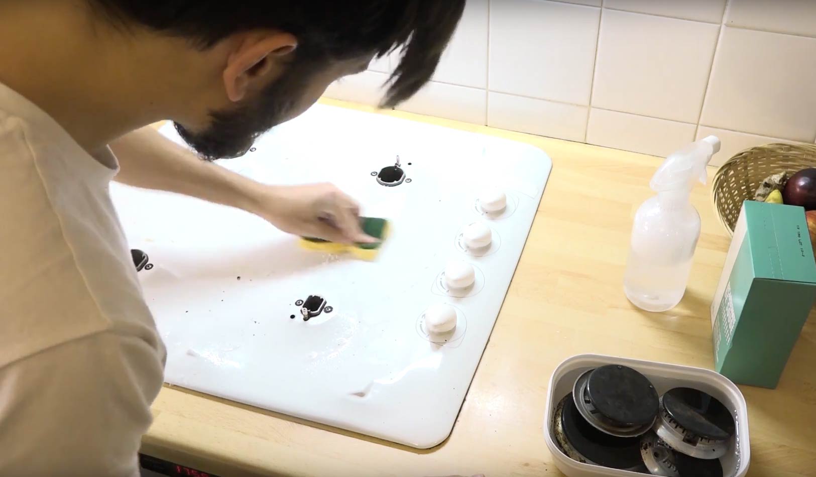 Ménage écolo : comment nettoyer des plaques de cuisson sans produit ...