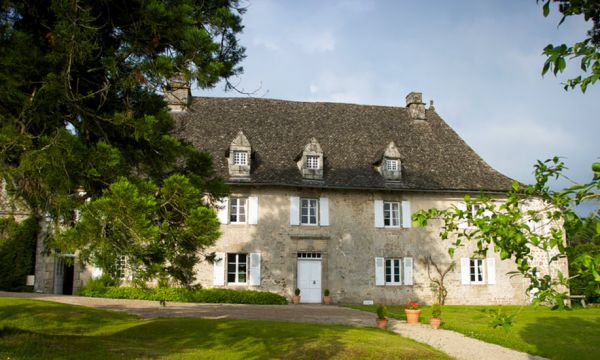 En participant à cette tombola, on peut gagner un château et le ticket n'est qu'à 11 euros !