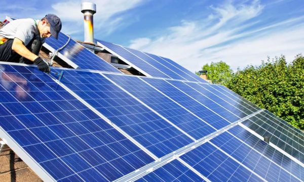 La Californie impose l'installation de panneaux solaires sur toutes les maisons neuves