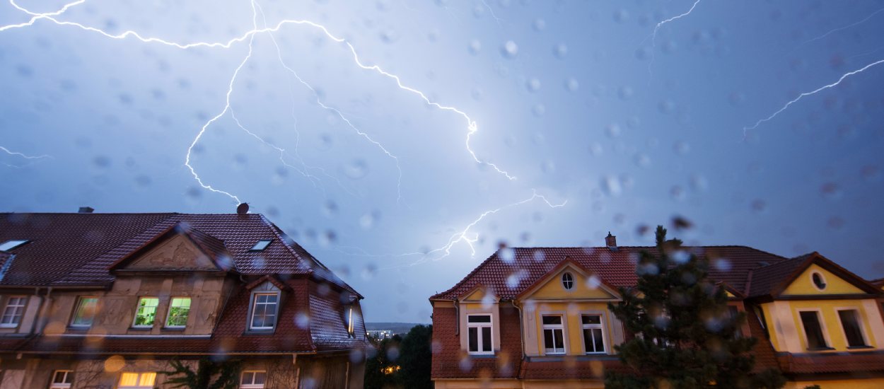 Orages : ce que vous devez absolument savoir pour être en sécurité chez vous