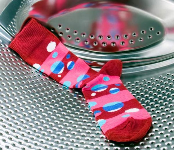 Comment ne plus jamais perdre aucune chaussette quand on les passe à la machine à laver ?