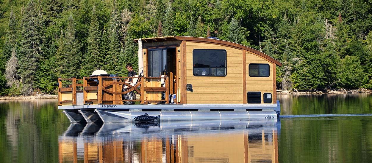 Insolite : une tiny house flottante et écolo pour le plus grand plaisir des pêcheurs !