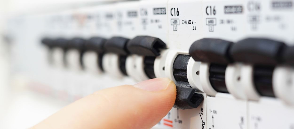Comment s'assurer que son installation électrique est bien sécurisée ?