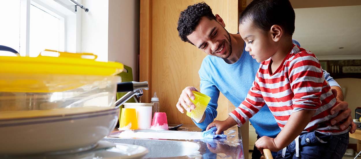 Tuto zéro déchet : recette pour confectionner votre liquide vaisselle bio et écolo