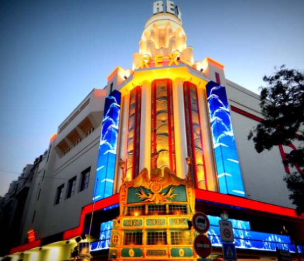 Le Grand Rex vend ses fauteuils à 10 euros seulement : créez une salle de cinéma chez vous !