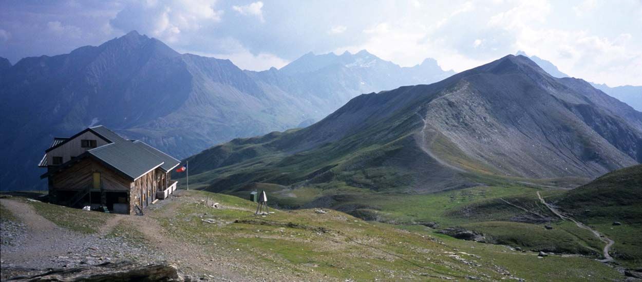 Tristan a choisi de devenir gardien de refuge : une vie à 2400 mètres d'altitude !