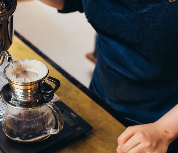 Comment faire du café chez soi de la manière la plus écolo possible ?