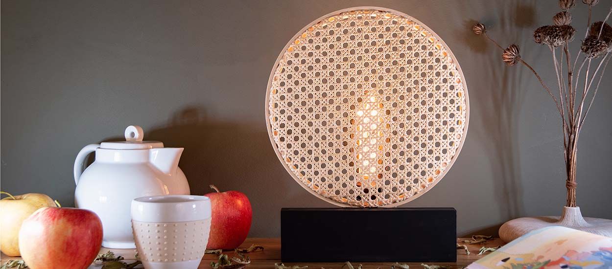 Tuto : Fabriquez une lampe cannage dans le style Art Déco pour moins de 30 euros