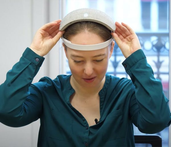 J'ai testé un casque bizarre et futuriste pour mieux dormir : verdict !