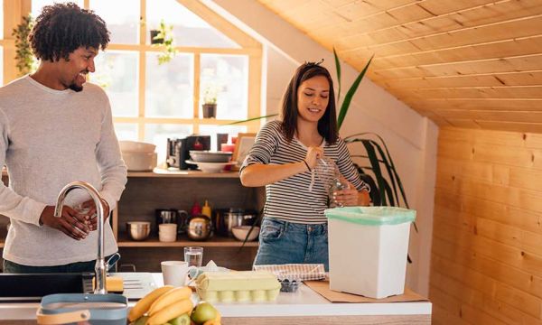 Couple zéro déchet : comment convaincre sa moitié d'adopter ce mode de vie ?