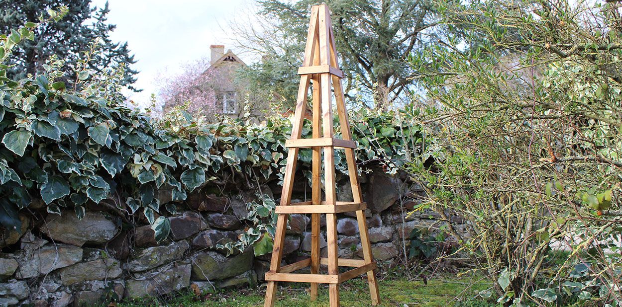 Tuto : Fabriquez un treillis en bois pour les plantes grimpantes du jardin