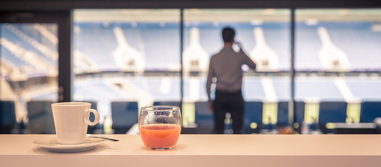 Dormir dans un stade de foot ? Oui, c'est possible !