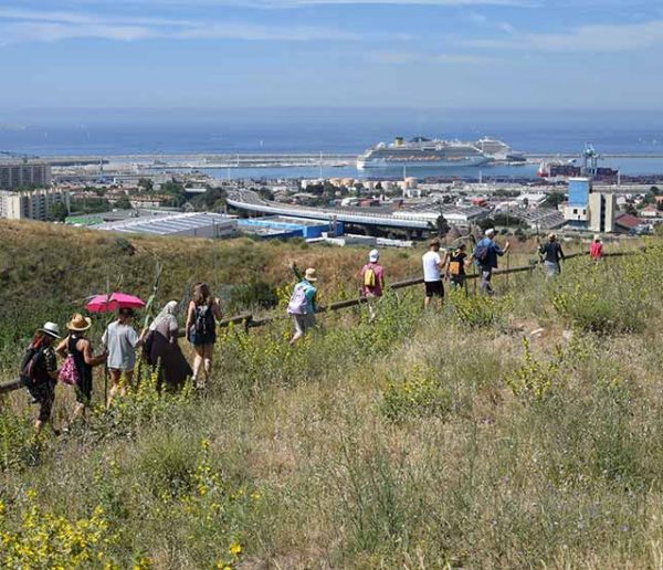 Au-delà des clichés, ces Marseillaises font découvrir la face cachée des quartiers Nord