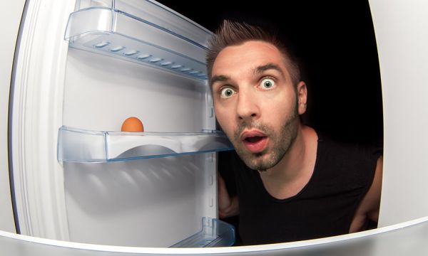 Stop au réfrigérateur ! 5 choses à savoir avant de s'en débarrasser