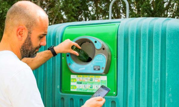 Grâce à cette application, recevez des bons d'achats pour chaque déchet recyclé