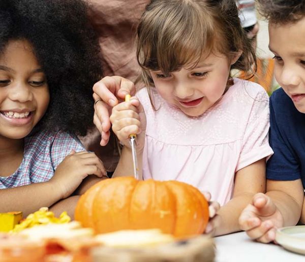 7 tutos mignons à faire avec les enfants pour Halloween