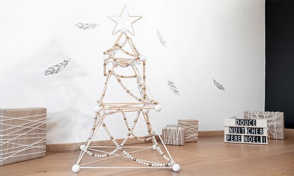 Tuto : Créez un sapin de noël original avec des tourillons en bois