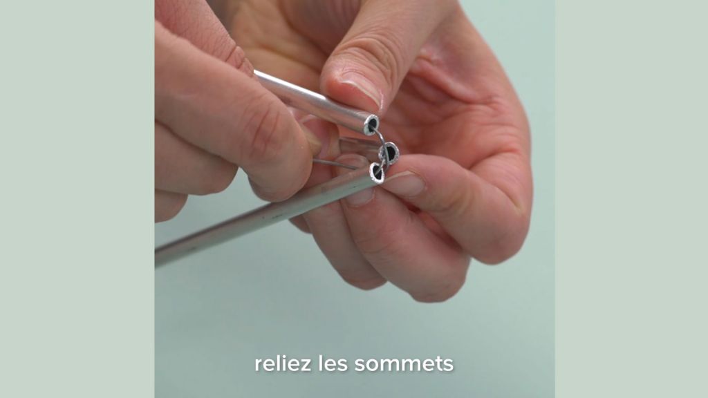 Tuto pour réaliser une étoile en Himmeli étape 10