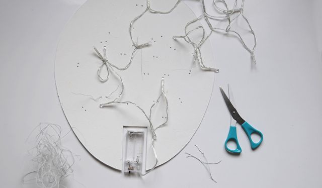 fixer une voile en 6 lettres