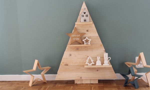 Tuto : Fabriquez un sapin étagère avec du bois de palette
