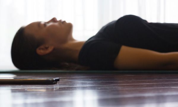 Les applications de méditation vous rendent dépendants et ne diminuent pas le stress