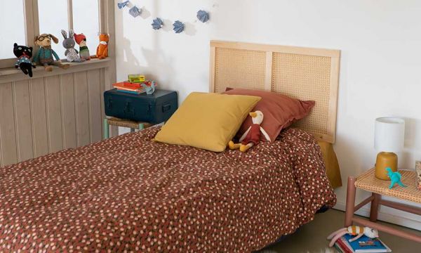 Tuto : Fabriquez une tête de lit en cannage pour enfant !