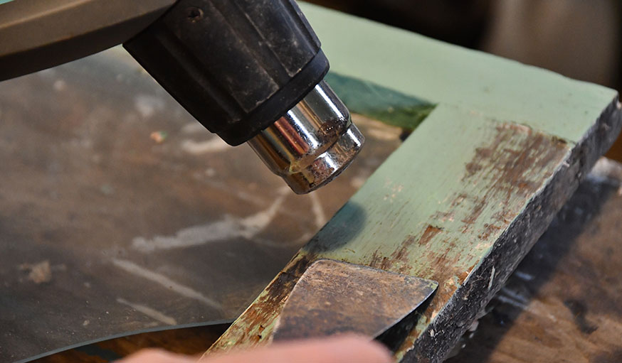 tutoriel fabriquer une vitrine à partir d'une vieille fenêtre étape 1