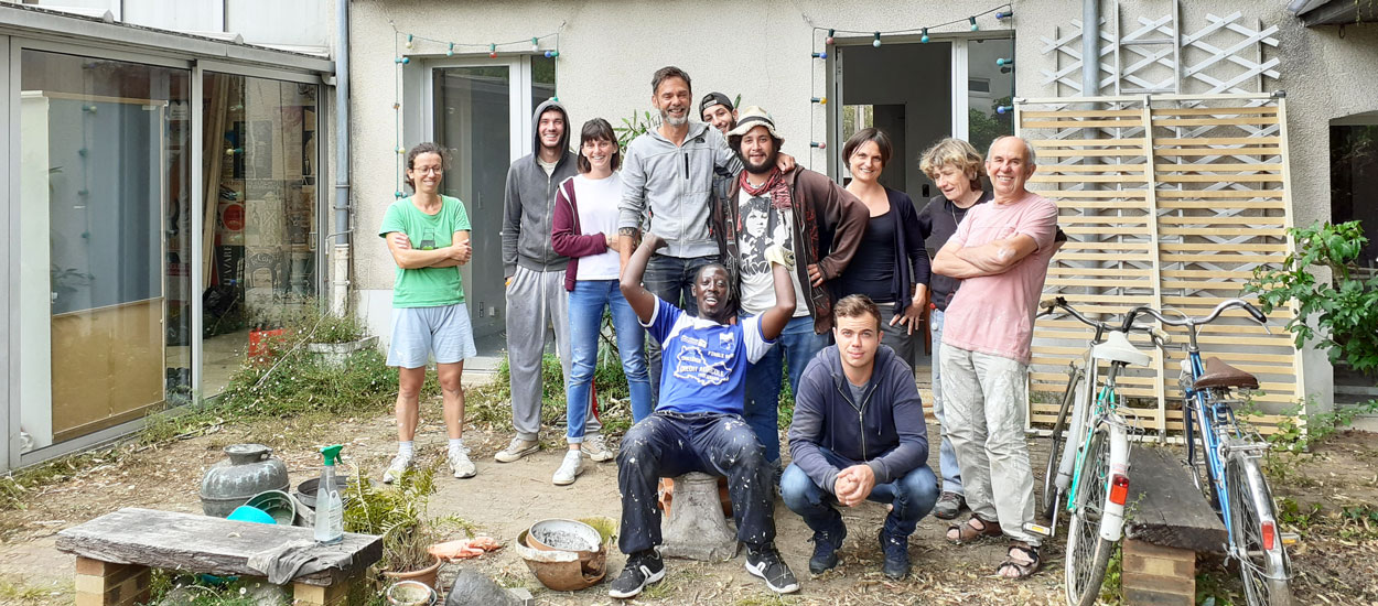 À Rennes, cette association rénove les logements vides pour loger les personnes sans-abri