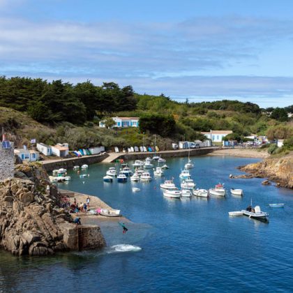 À l'île d'Yeu, 23 maisons partagent l'électricité collectivement grâce à l'énergie solaire