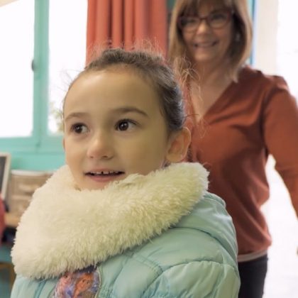 Élèves, maîtresse, parents et employés de Castorama réunis pour rénover une salle de classe !