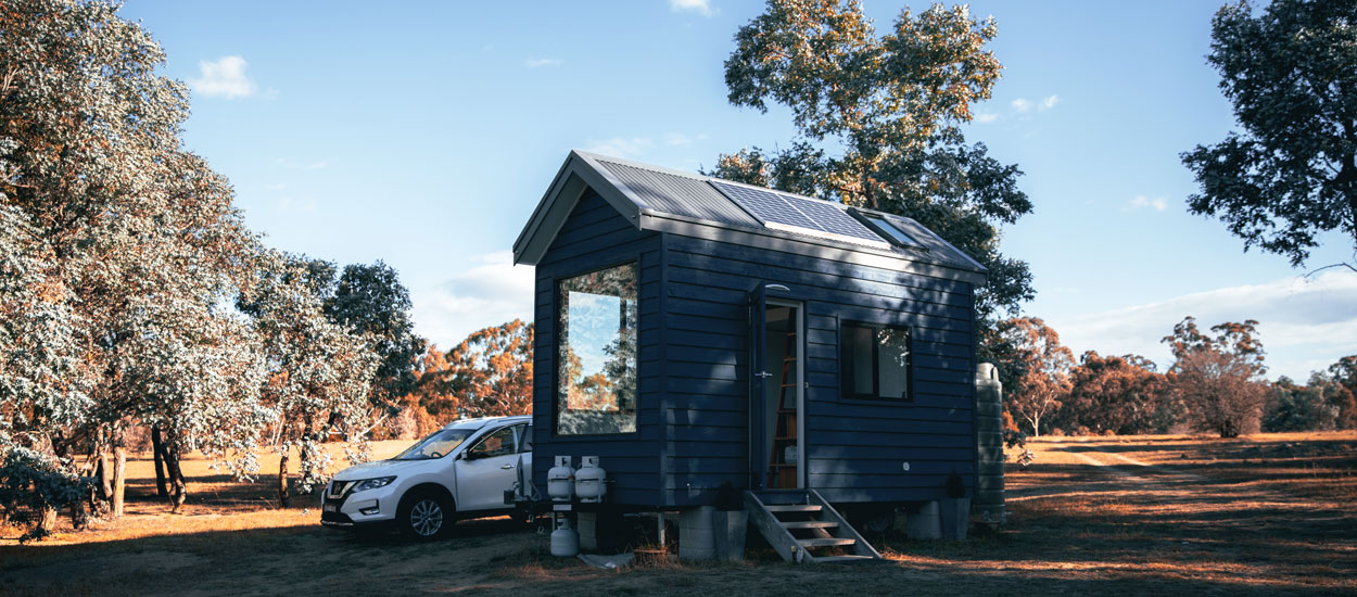 Un couple de néo-ruraux prié de quitter leur tiny house par le maire de leur village