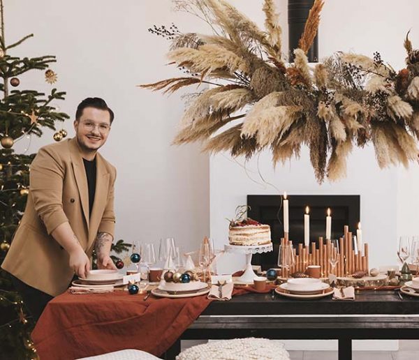 Déco : Un Noël végétal chez Olympe, le finaliste de The Voice