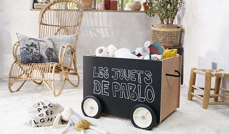 DIY rangement : tutoriel pour fabriquer une malle à roulettes