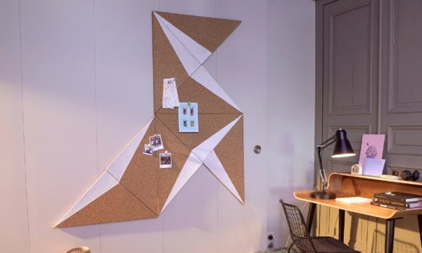 Tuto : Réalisez un pêle-mêle géométrique en liège pour votre bureau