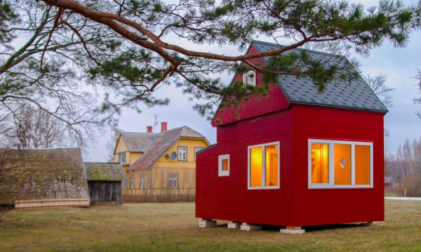 Ces tiny houses dépliables se montent en tout juste trois heures