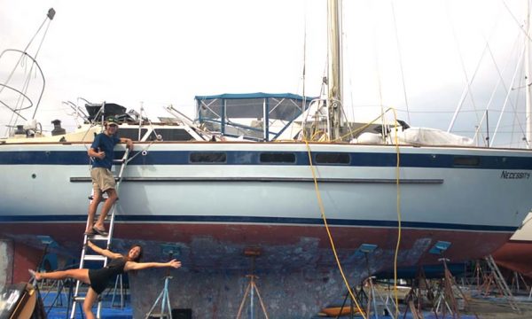 Leur première maison : un voilier qu'ils ont retapé pour naviguer jusqu'aux Bahamas