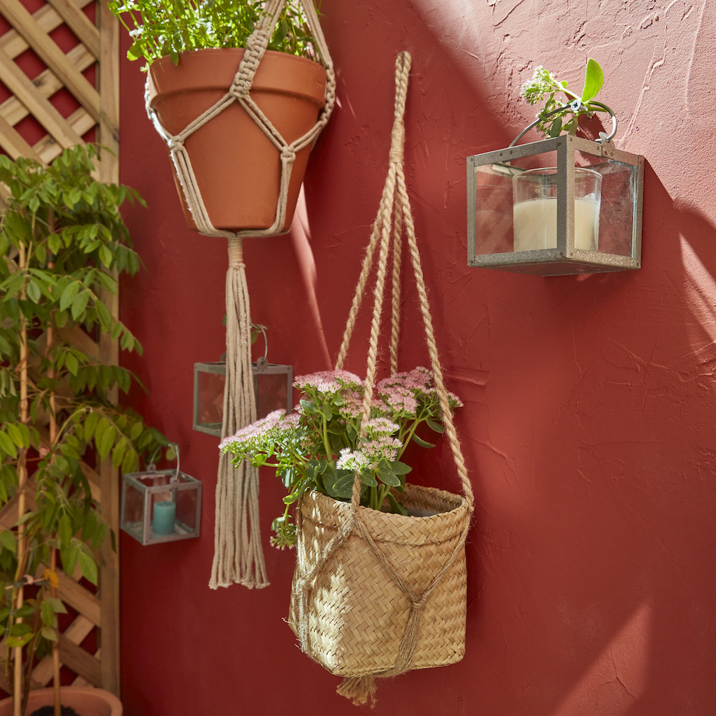 accessoire panier paille accroché au mir