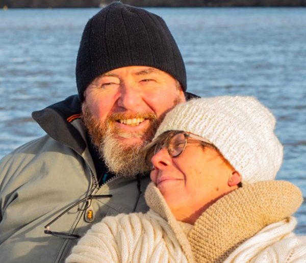 Ce couple a créé un réseau solidaire pour permettre aux étudiants isolés de s'évader à la campagne