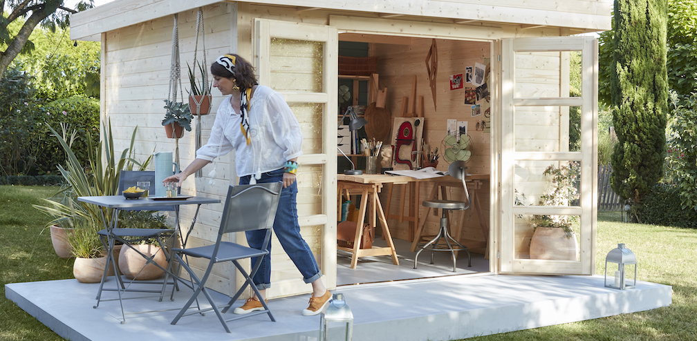 Transformez votre abri de jardin en atelier créatif