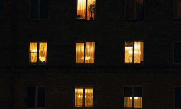 Samedi 27 mars, éteignez vos lumières à 20h30 pour la Earth Hour !