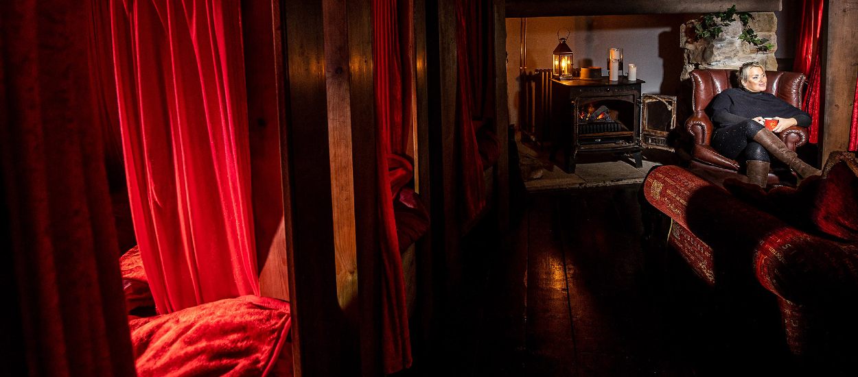 Une Britannique, fan de Harry Potter, a reproduit le dortoir de Gryffondor