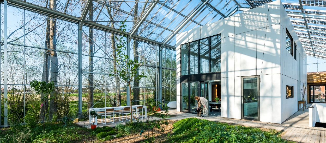Ils connaissent le printemps éternel sous leur maison serre