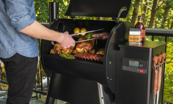 Faciles à nettoyer, multi-fonction, hyperconnectés : ces barbecues innovants vont vous simplifier la vie