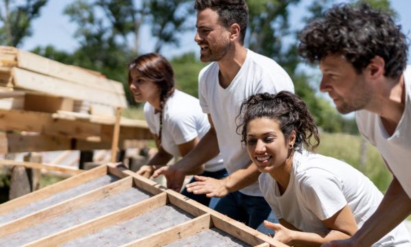 Ce qu'il faut savoir pour rejoindre un chantier participatif en tant que bénévole