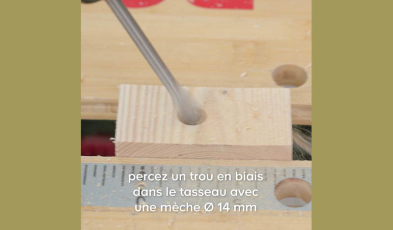 Comment construire un râtelier en bois pour ranger ses outils