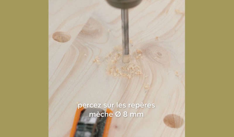 Comment construire un râtelier en bois pour ranger ses outils