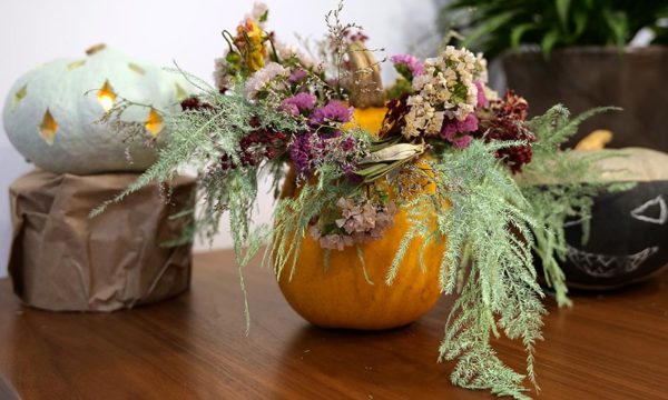 Halloween : 17 idées pour décorer votre salon avec des citrouilles !