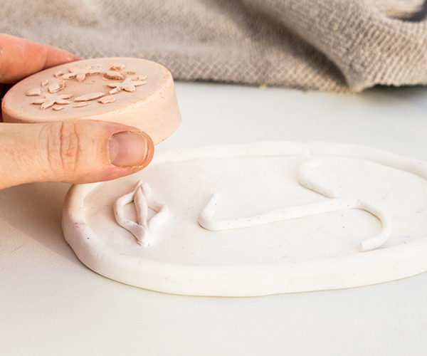 Tuto : Fabriquez un porte-savon tendance visage Line Art